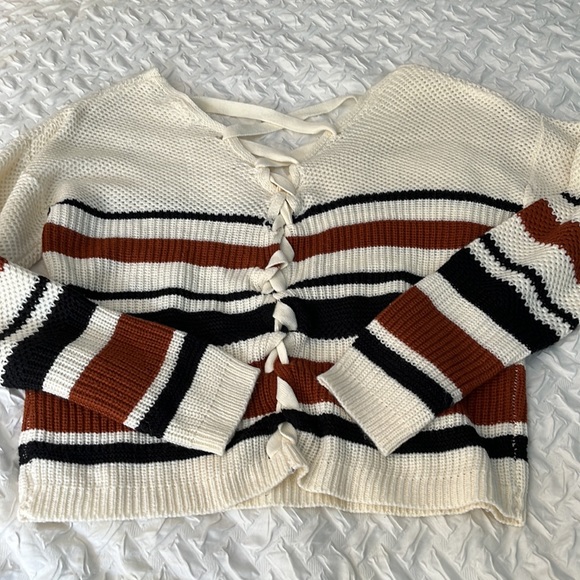 Sweater - Picture 2 of 2